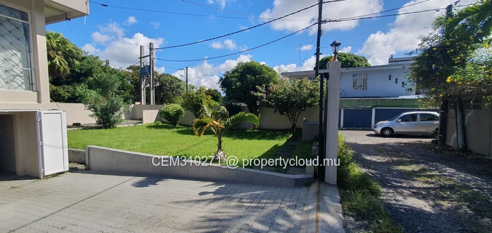 House for Sale – Heart of Vacoas 3 Bedrooms