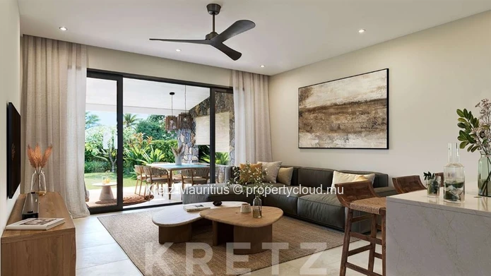 Contemporary townhouse with swimming pool in the heart of Anahita Beauchamp
