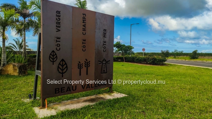 Terrain résidentiel à vendre – Côté Mer, Morcellement Beau Vallon