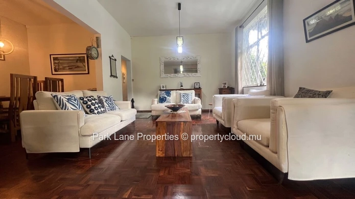 Modern single level house in Curepipe