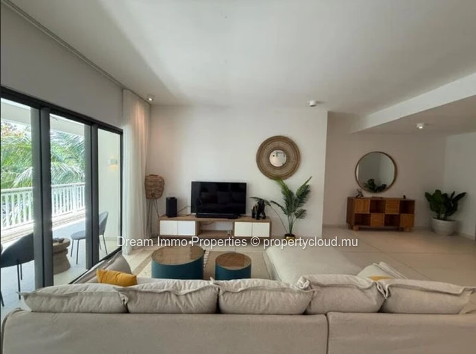 Superbe Appartement De 3 Chambres Proche Mer A Pereybere – Ile Maurice