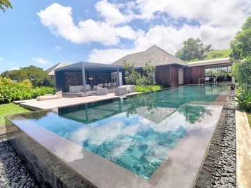 Exquisite Villa on Anahita's Gold Estate: A Fusion of Luxury and Natural Elegance