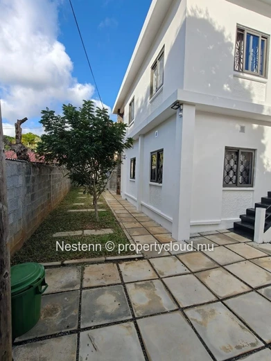 Appartement meublé moderne avec 2 chambres