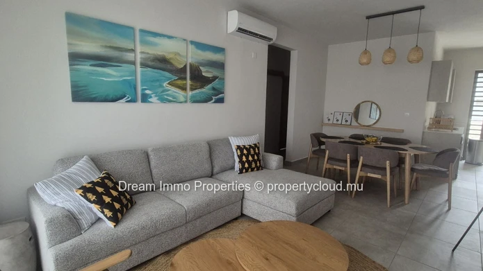 Location Superbe Penthouse Vue Mer & Montagne A Flic En Flac – Ile Maurice