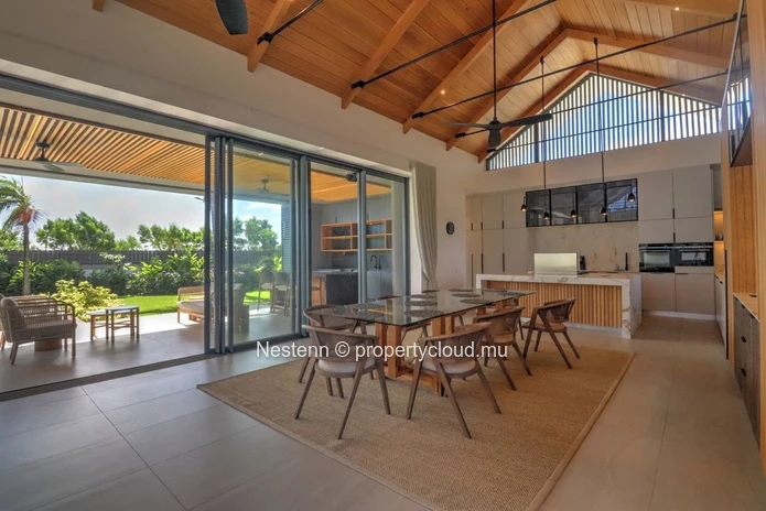 Villa de luxe neuve à louer aux Allées du Golf | 4 chambres | Piscine privée
