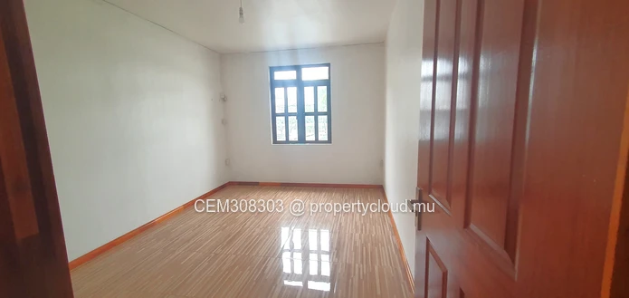 Maison à Vendre – Rose Hill | 8 Chambres 