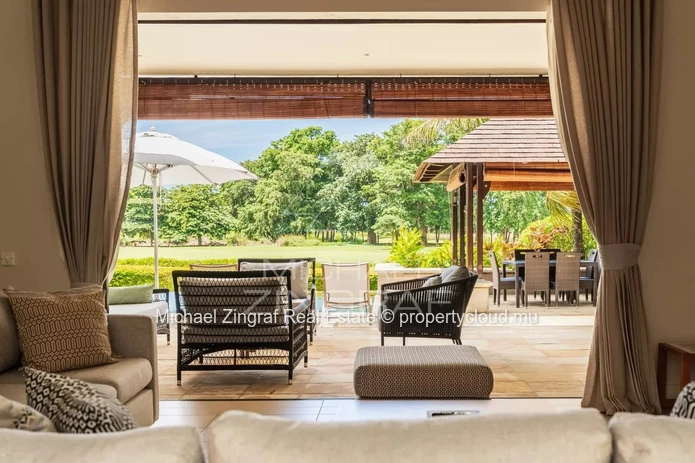 Bel Ombre – 4-Bedroom Villa with Golf Views – Valriche