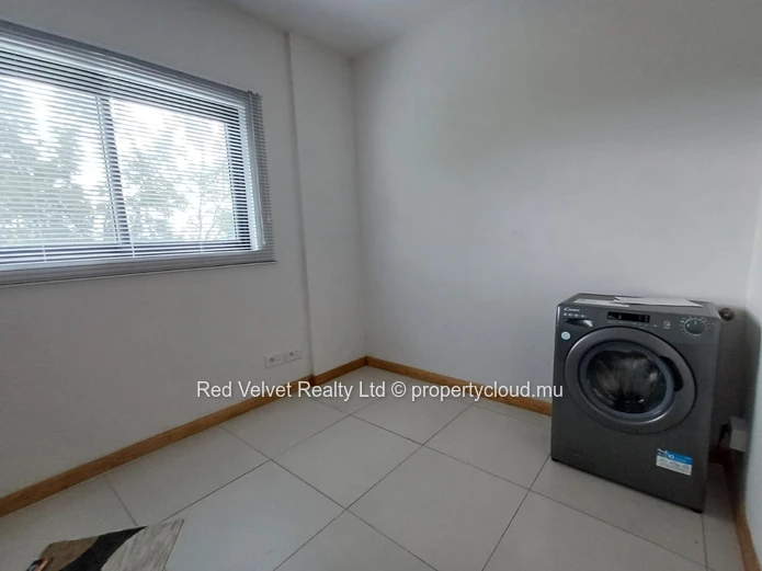 Modern 3-Bedroom Apartment for Rent in Quatre Bornes | 139 m²