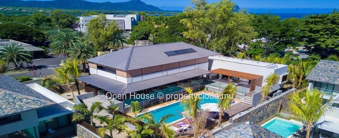 Villa PDS de 3 chambres avec piscine privée à Rivière Noire