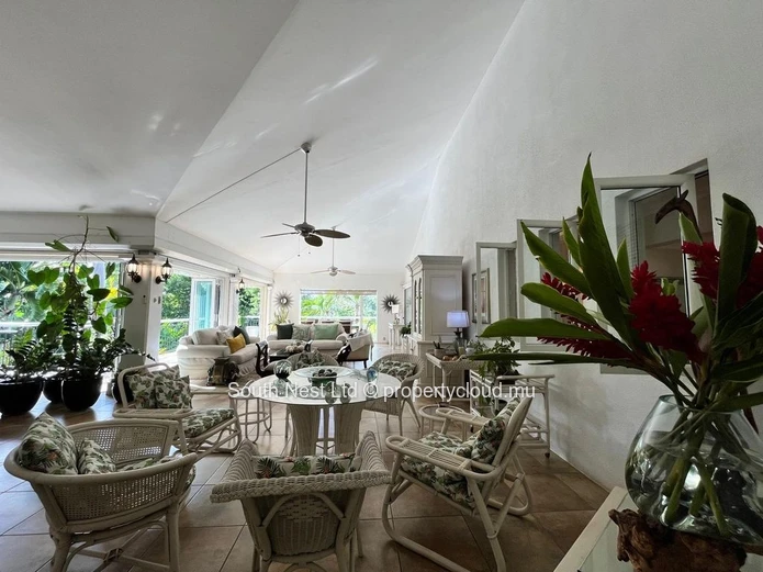 Elegant Family Residence in a Prime and Secure Estate