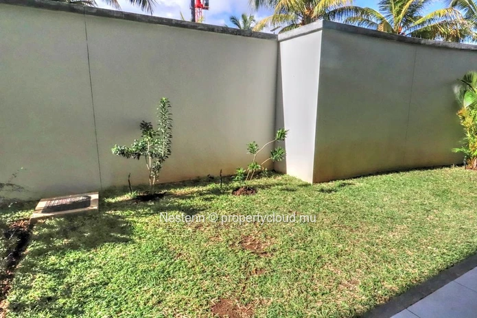 Modern 3-Bedroom Apartment – Walk to Everything