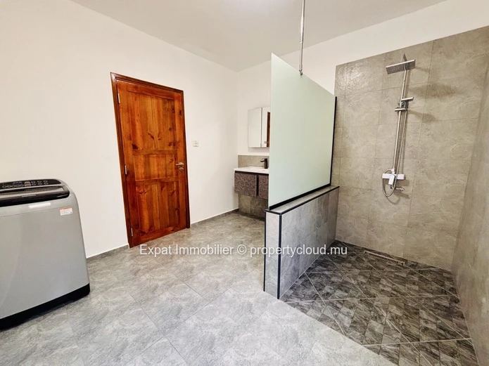 120M² Two-Bedroom Single-Storey House, Pets Welcome – Grand Gaube
