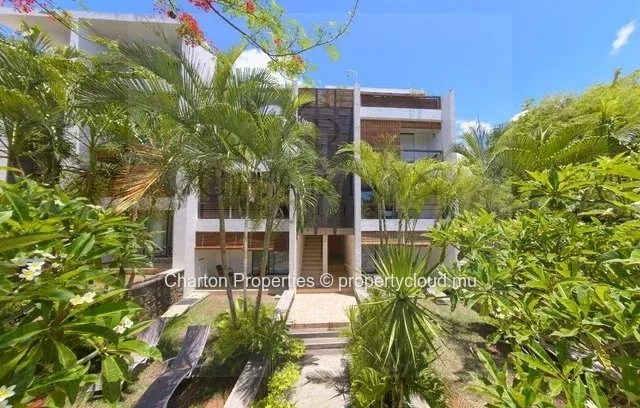 Élégant appartement de 1 chambre en suite à quelques pas du littoral de Mont Choisy