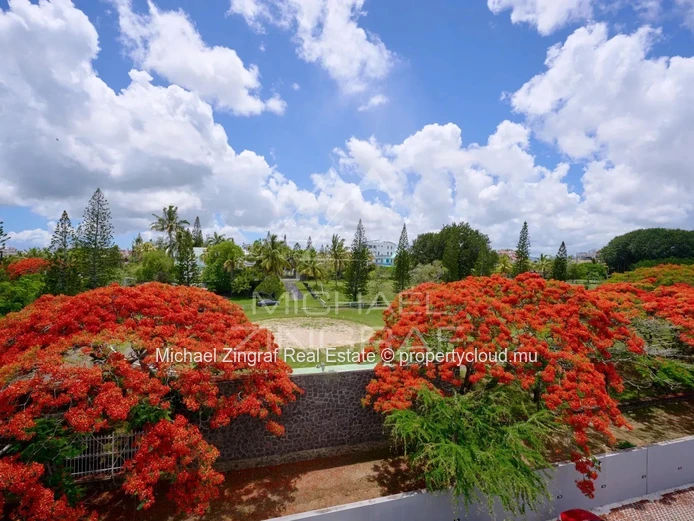 3-Bedroom Penthouse in a Modern Residence – Trou aux Biches