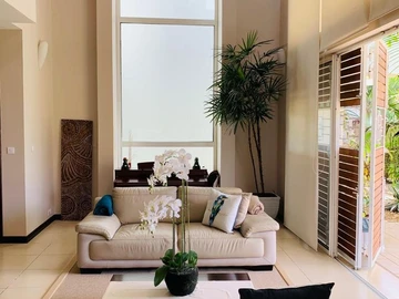4 Bedroom Villa