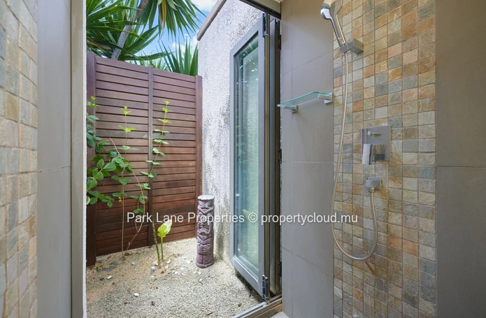 Villa d’exception à Grand Baie – Luxe, Confort et Charme Tropical