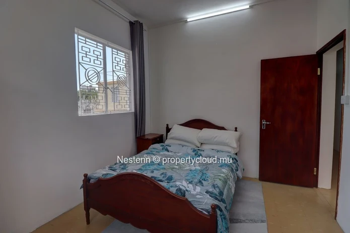 Maison fraîchement rénovée avec vue panoramique sur Port-Louis & les montagnes
