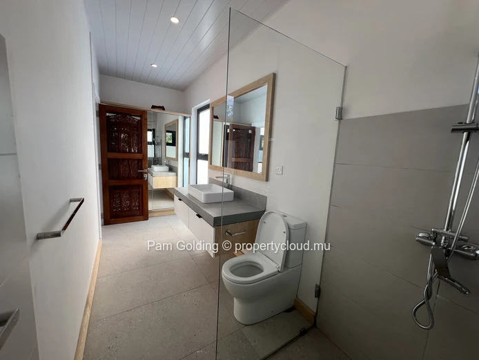 Freestanding 3 bedroom Villa in Domaine de Palmyre