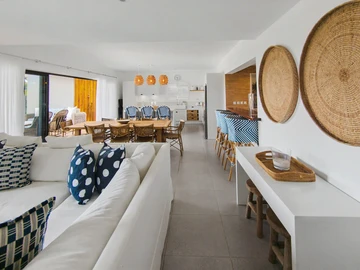 4 Bedroom Apartment