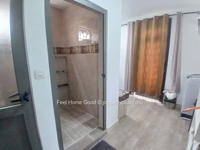 For rent in Flic en Flac | Furnished ground floor of a villa with private pool
