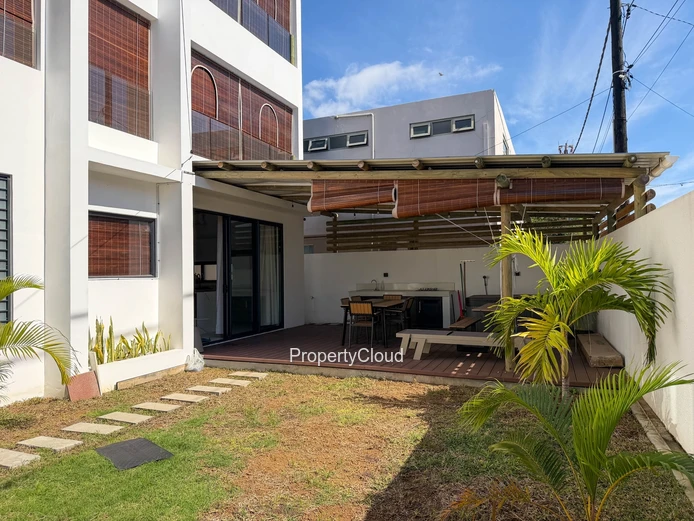 For Rent - 3 Bedroom Ground Floor Apartment - Trou Aux Biches Coastal Road