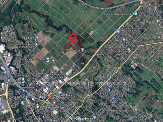 Terrain vacant de 14 097 m² à vendre à Phoenix