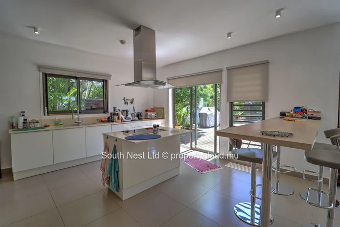 Villa 4 chambres + studio indépendant