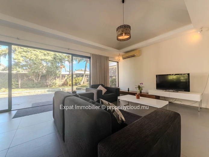4-Bedroom Villa For Sale In Casasola 2 – Péreybère