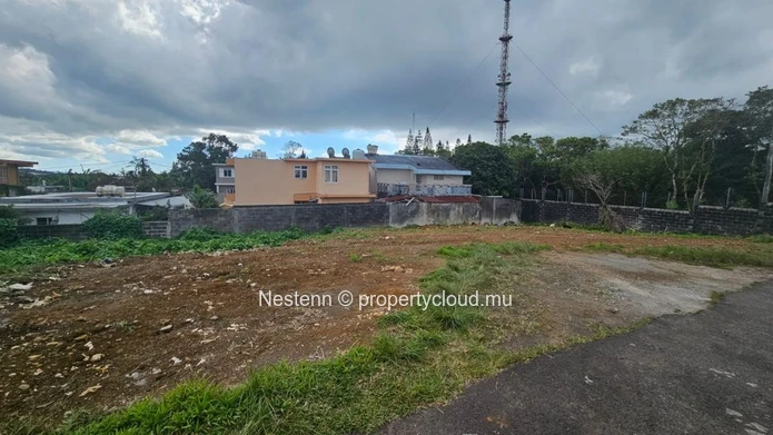 Terrain de 395 m²