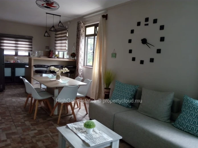 Apartment For Rent 2 Beds 