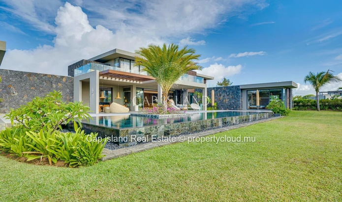 Anahita - Luxurious 660 sqm villa, golf and beach access