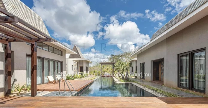 Contemporary single-story villa with 3 bedrooms, offering an exceptional lifestyle