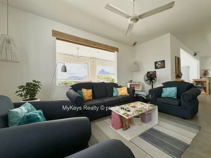 Villa For Rent In Tamarin