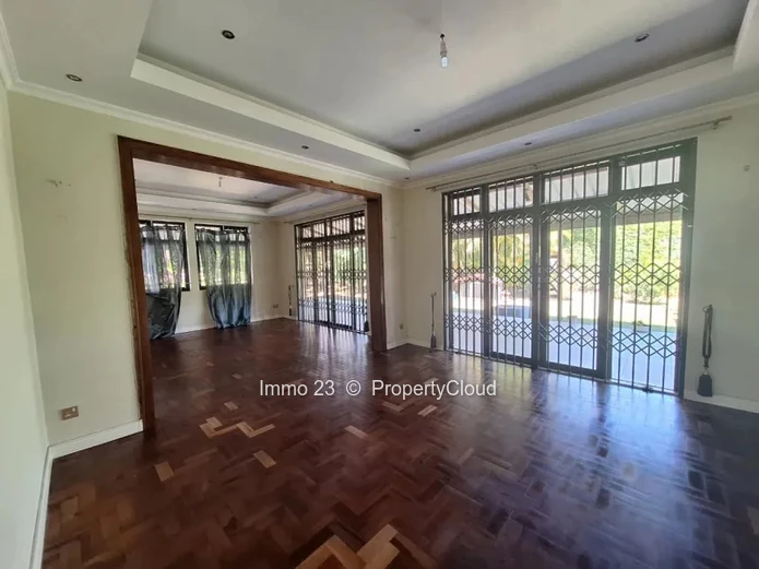Office - 360m2 - Floréal