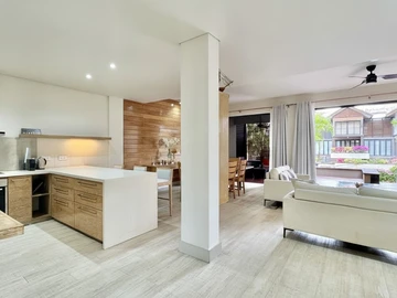 3 Bedroom Townhouse, Duplex