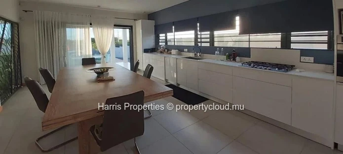 Villa moderne à vendre à Grand Baie