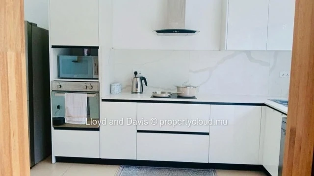 Duplex de 4 chambres avec piscine privée