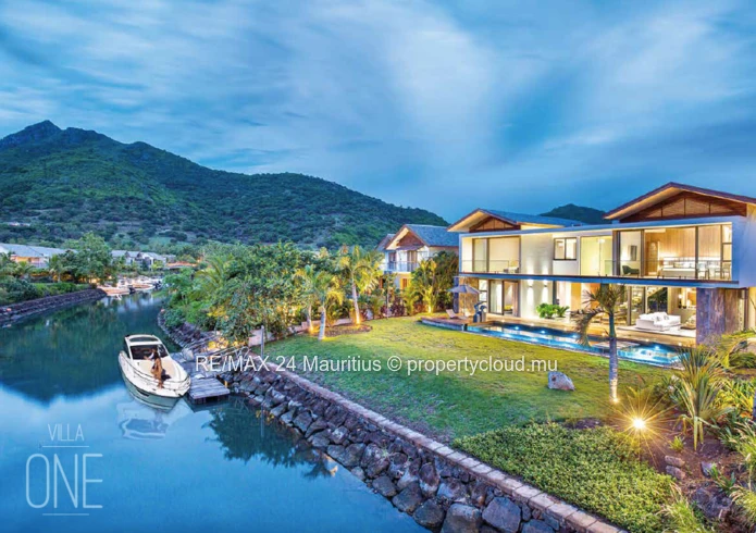 High-End Luxury Villa In Mauritius' Only Residential Marina