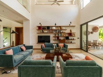5 Bedroom House