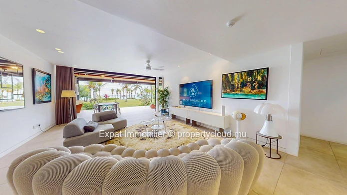 Luxury Apartment By The Water – Erok Residence