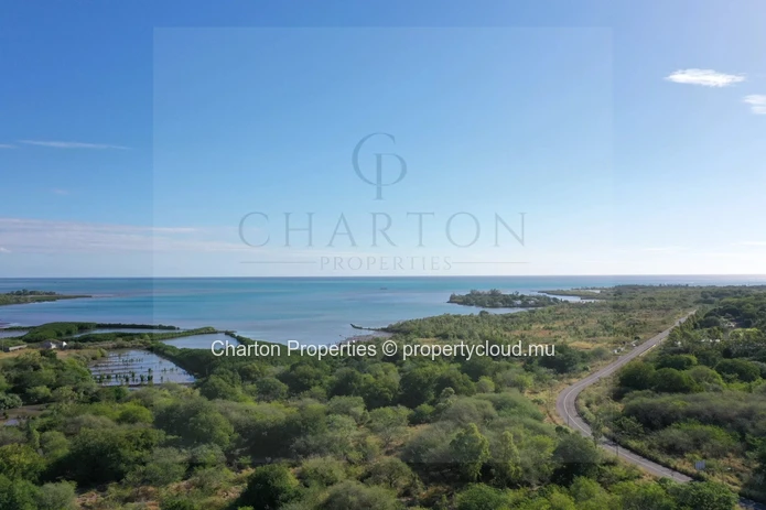 Villa d'exception de 4 chambres avec vue panoramique sur Le Morne et l'Océan Indien