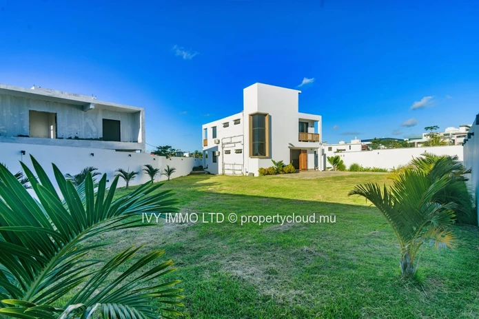 Villa For Rent – Grand Baie