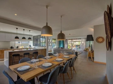4 Bedroom Villa