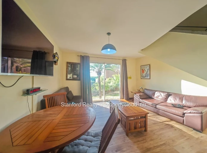 For Rent - 1 Bedroom Waterfront Duplex, Port Chambly, Baie du Tombeau