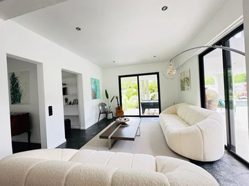 4 Bedroom Villa