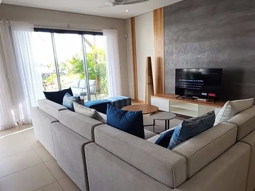 4 Bedroom Villa