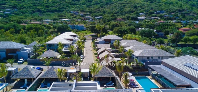 Villa PDS de 3 chambres avec piscine privée à Rivière Noire