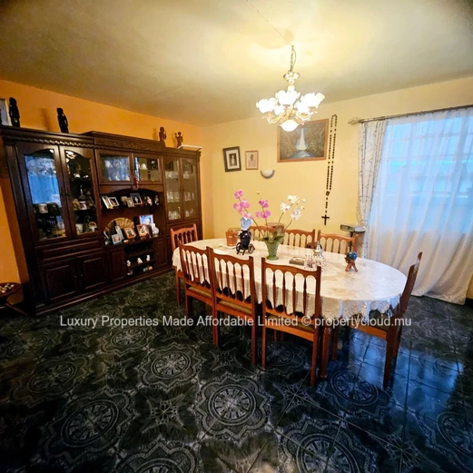 House In Henrietta , 4 Bedrooms