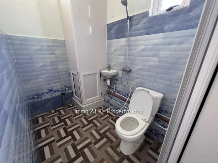 Office - 200m2 - Rose Hill - Ref. BU77912LO