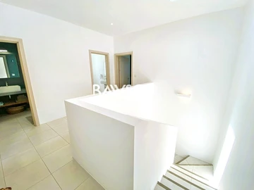 3 Bedroom Townhouse, Duplex